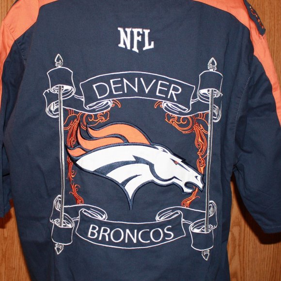 Denver Broncos NFL Embroidered Button Down Shirt - Picture 4 of 10